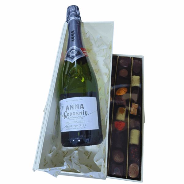 Cutie White – Cava + Praline 30p
